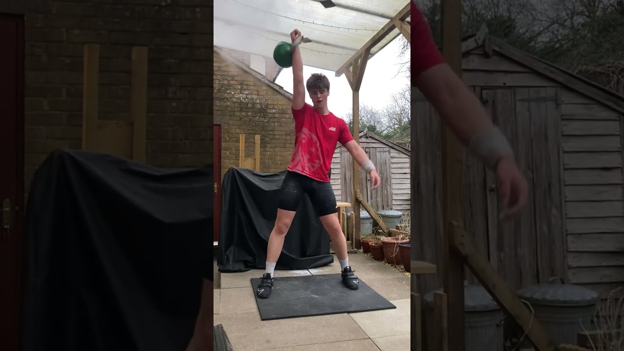 12 minutes 24kg snatch one hand change 274 reps