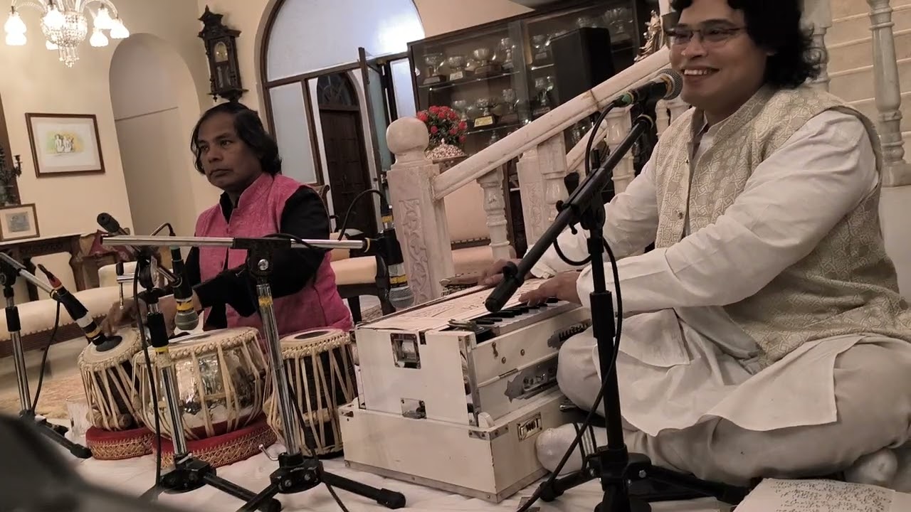 Hosh walo ko khabar kya sikandar khan hyderabad ghazal singer 