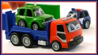 Toy Car Crash! - ROAD SIGN SCHOOL - Truck & Police Car Teach NO ENTRY Signs! Learn Traffic Rules! screenshot 2