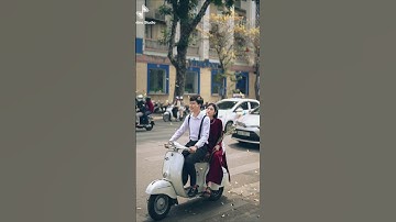 bộ ảnh cưới lãng mạng với áo dài dạo phố