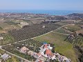 Vendesi a 3 km dal mare e dalla Costa dei Trabocchi  a San Vito Chietino Abruzzo Casa con giardino