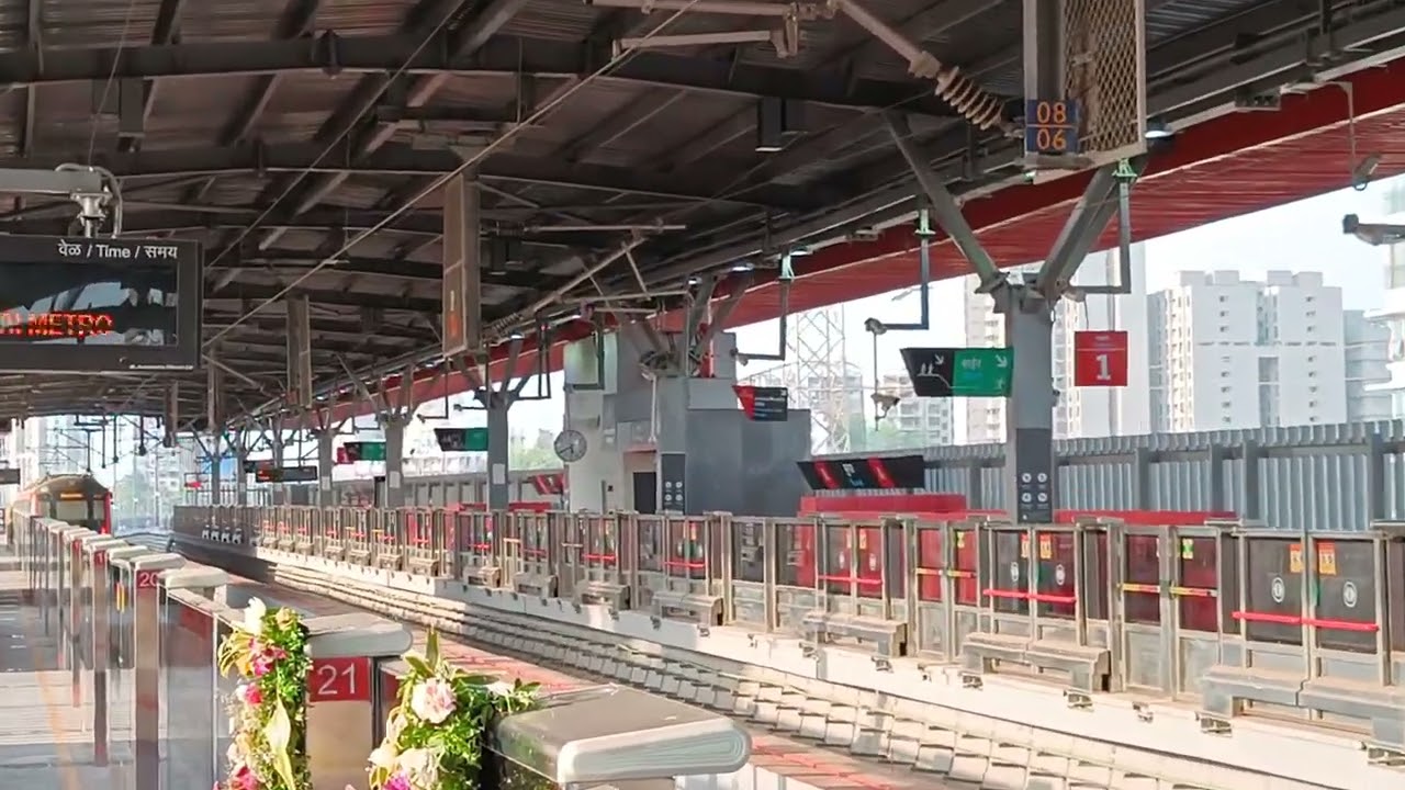 High speed Metro Malad Kurar station 🚉🚅🚄