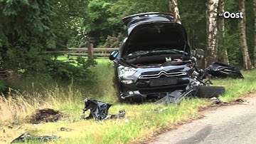Automobilist gewond bij ongeluk Westerhaar-Vriezenveensewijk