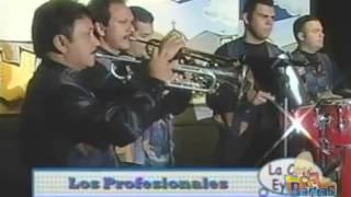 Miniatura de vídeo de "Simona - Supercombo Los Profesionales"