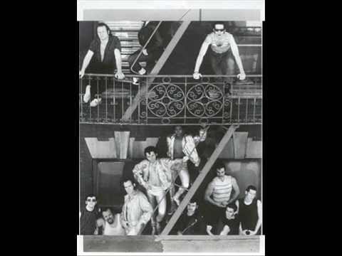 Sha Na Na - Tears On My Pillow (1972)