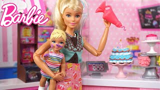 Aventura en La Pasteleria con Mama y Bebe Barbie