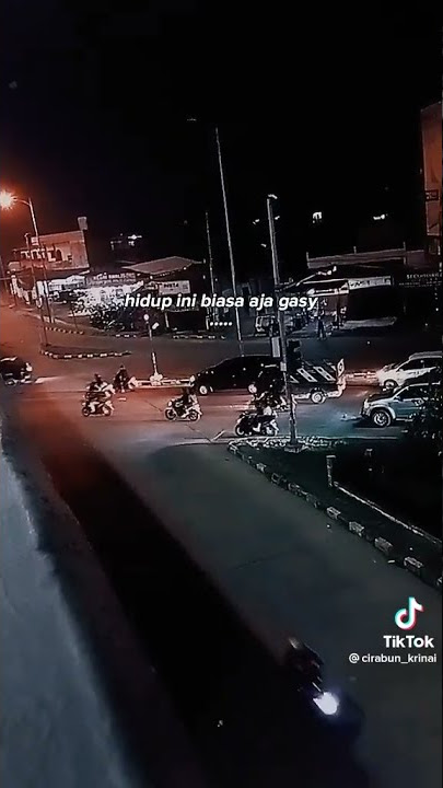 story wa virall... kata-kata uas hidup itu biasa ajh gays... abdul somad