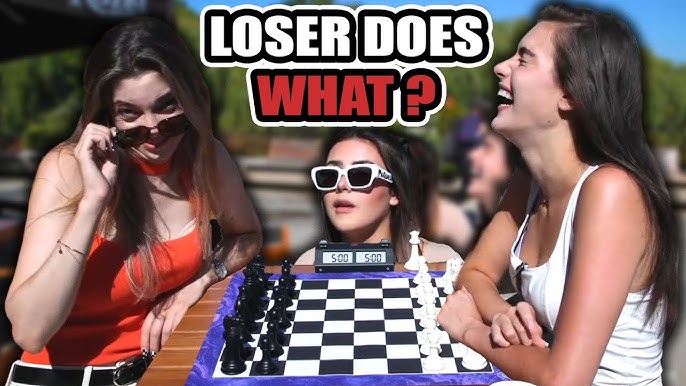 Video of Dina Belenkaya cheating OTB in a chess hustle at the park match :  r/chess