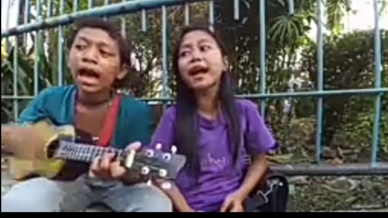 Anak kecil romantis YouTube