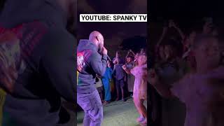 Watch How A Small Girl Steals Show From King Promise シ 