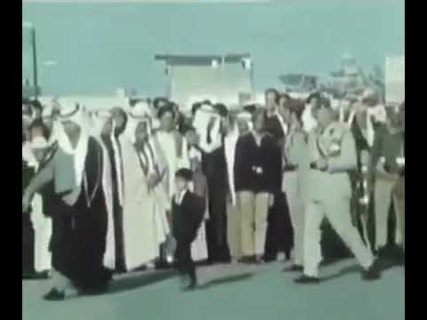 سلطان الدولة القعيطية يتفقد حرس الشرف