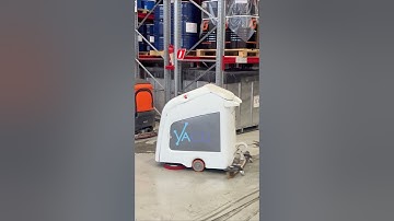 Autonomous cleaning robot-Unit #shorts  #robots #selfdriving  #future #clips