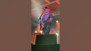 Aaron Lewis - God And Guns