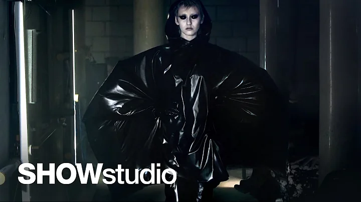 Gareth Pugh Autumn/Winter 2017 Show Footage