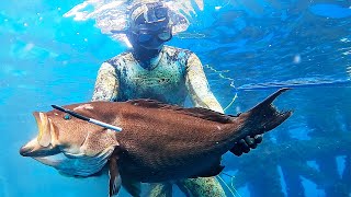 Spearfishing Offshore Oil Rigs for GIANT GROUPER, Cobia, African Pompano & Dog Snapper! (Day 2 LA)