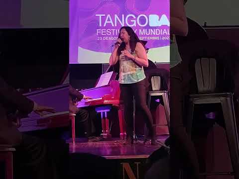 Victoria Morán - Juan Trepiana "La musa cantora"