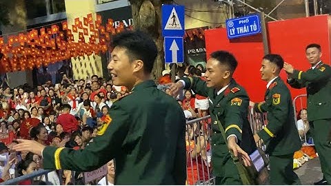 CHIẾC KHĂN PIÊU - PHIÊN BẢN TUYỆT ĐỈNH A80