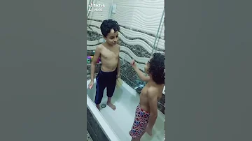 Ryan Hassan استحمي يا معفن 