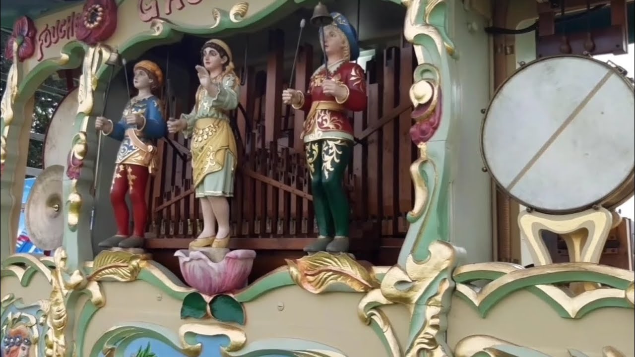 Fairground organ at Henham Steam Rally