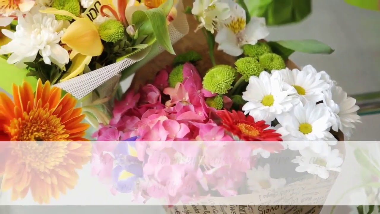 flower delivery florist New York (347) 6309817 Graduation Flowers