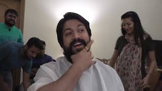 rocking star yash having new hairstyle