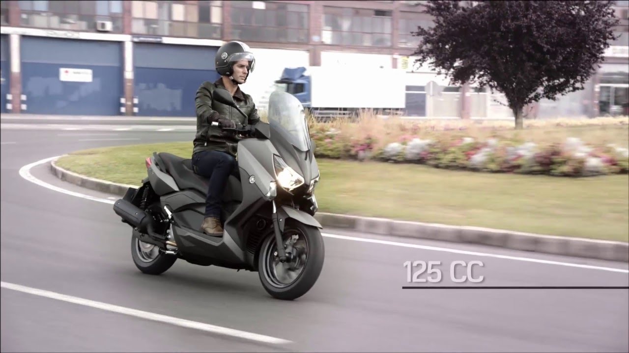 2014 Yamaha X-MAX 125 Trailer | AutoMotoTV - YouTube