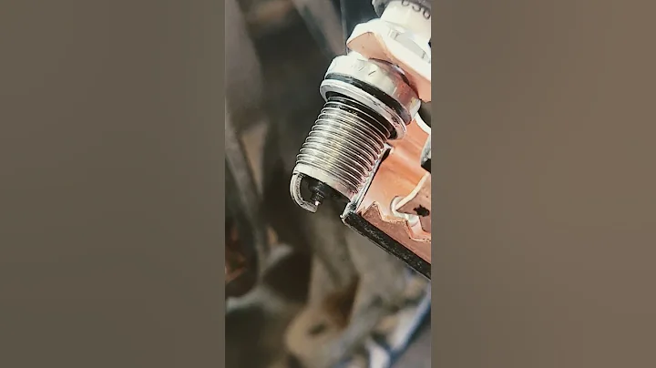 Is This Considered a Weak Spark? Feel free to comment. Onan p216G won't fire up