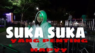 Yang Penting Happy sukasuka  Maia Estiantyhomemaia Estiantylirik Lagu