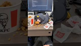 A little penguin got caught stealing snacks!#aichibi #gugugaga #penguin #arknightsendfield