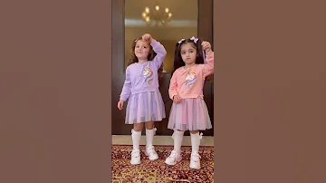 هو قلبي وشريانو تنسيق ملابس التوأم 