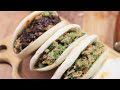 Xian Famous Street Foods - Chinese Hamburger Recipe [陕西肉夹馍 / Rou Jia Mo]