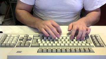 IBM Model M122 - Typing N°2