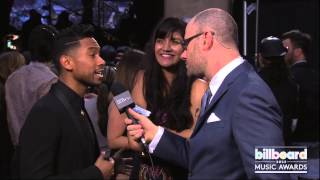 Miguel and fan Khyati Backstage at the Billboard Music Awards 2013