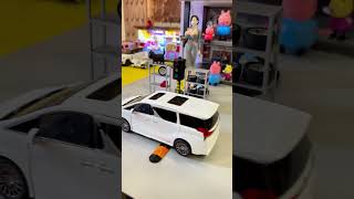 Speed Bump Challenge! 🚗💥 1:24 Model Car #automobile #bumping #car #diecast
