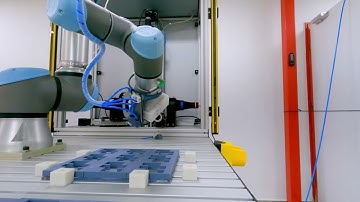 Visual Inspection system by BROSSH using UR5e by Universal Robots with an OnRobot 2FG7 gripper.