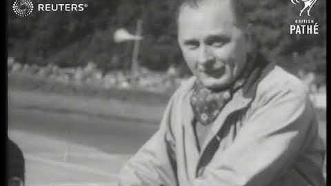 Road racing at Donington Park (1936)