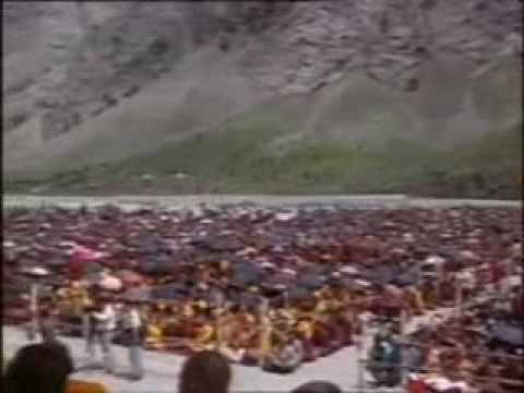 Video: Zur Schleichenden Kommerzialisierung Des Tibet - Matador - Netzwerks