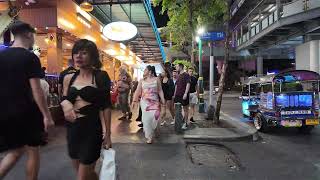 Download Lagu Sukhumvit vs Soi 11 Bangkok 🌆 | Real City Life, Streets \u0026 Evening Atmosphere 2025 MP3