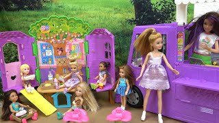 Barbie Sisters Park Day Drama