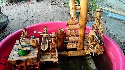 Guồng nước dân tộc 5 người hoàn toàn dùng sức nướcTiểu cảnh ống Tre nom cá chèo xuồng đạp xe