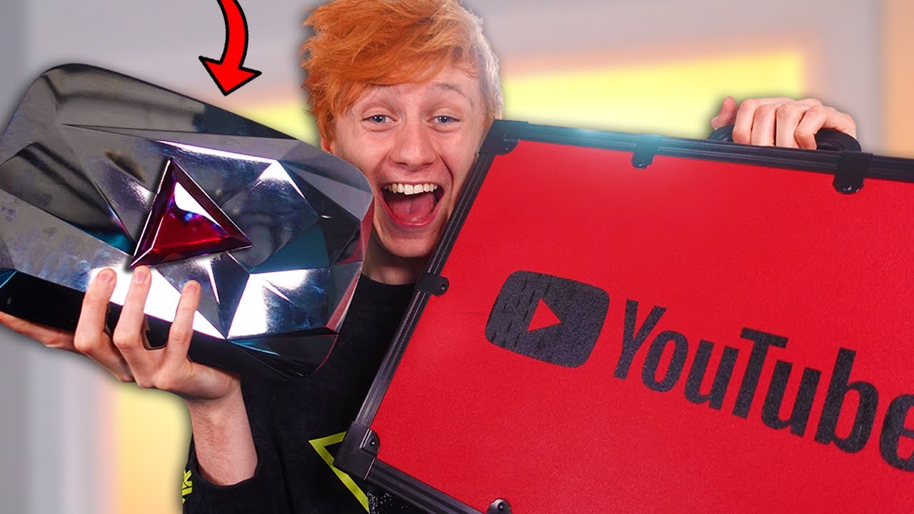 I Got The 100 Million Subscribers Red Diamond Play Button Youtube