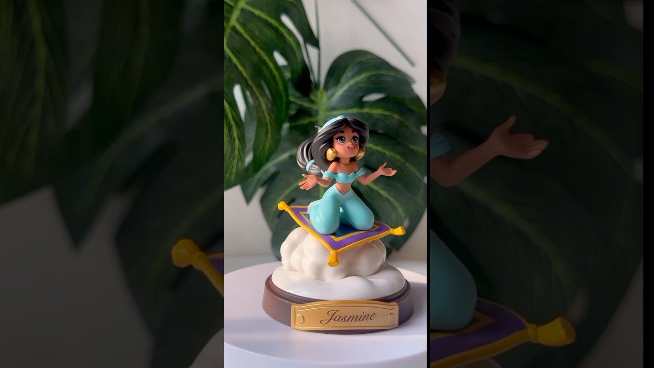 Unboxing Disney princess blindboxes 