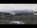 Aircraft landings  in  slow motion