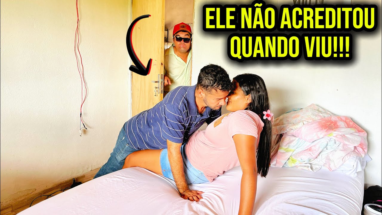 MARIDO FLAGRA SUA MULHER NA CAMA COM SEU AMIGO! Veja oque aconteceu 