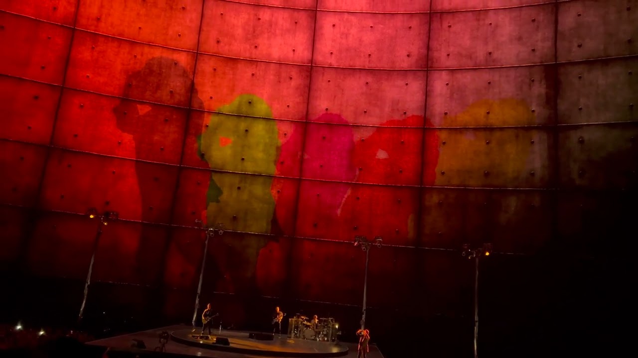U2 @ Sphere   Zoo Station