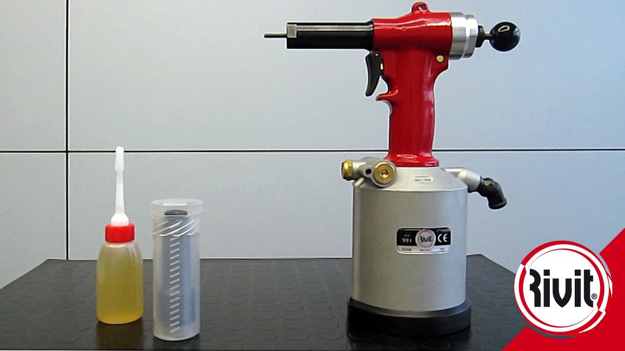Rivit RIV991 (ENG) hydropneumatic punching tool for hexagonal holes up to M12