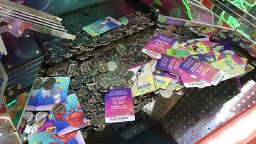 Big Foot Arcade Branson - Spongebob Coin Pusher Part 3 - Gary!!!