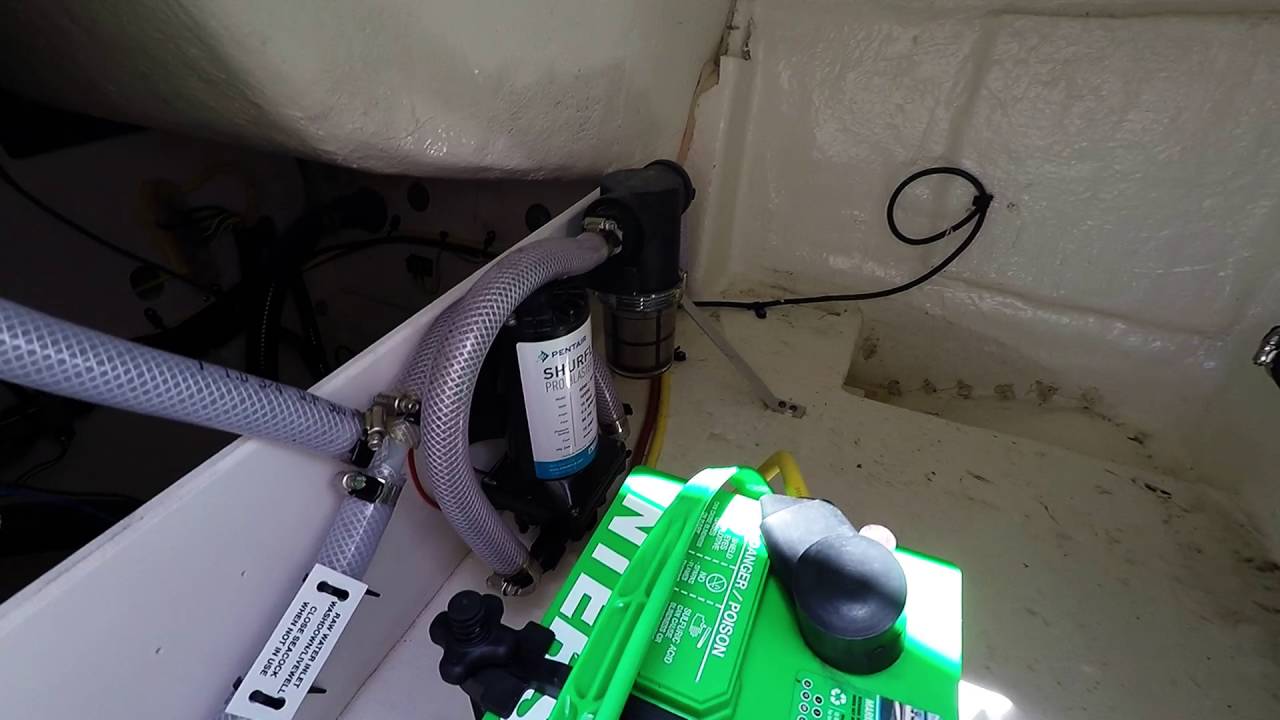 2016 Robalo R207 Dual Console