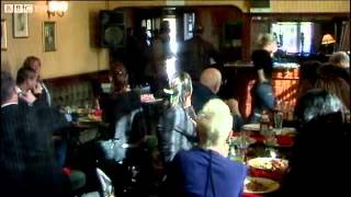 Forensics - Making a Case. Interviewing Witnesses. Weapon Focus. Can you spot the murderer.