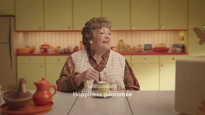 Helen Orders Contact Lenses | 1-800 Contacts